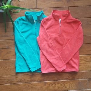 Old Navy fleece pullovers. Set of 2